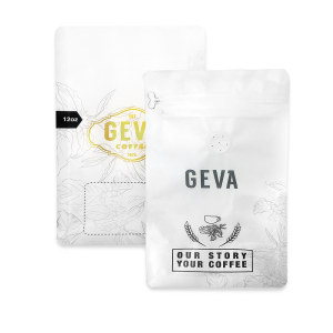 Flat bottom quad pouches